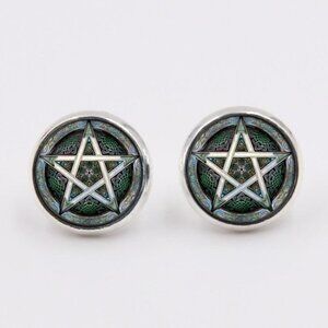 Dark Pentacle Wiccan Pagan Glass Cabochon Round Silver Plated Stud Earrings